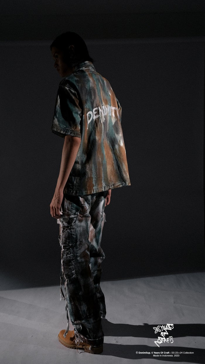 "DENIMITUP" embroidered work denim shirt - Chroma fusion